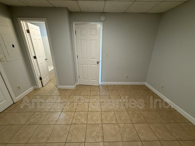 390 Erwin Hwy #3 - Photo 7 of 11
