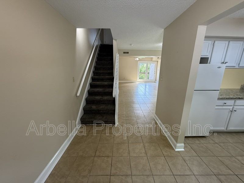 420 W Jackson Blvd #48 - Photo 3 of 22