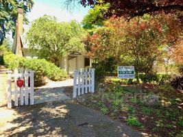 featured image of 9056 Avondale Rd Ne