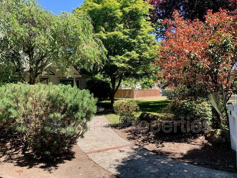 9056 Avondale Rd Ne - Photo 2 of 41