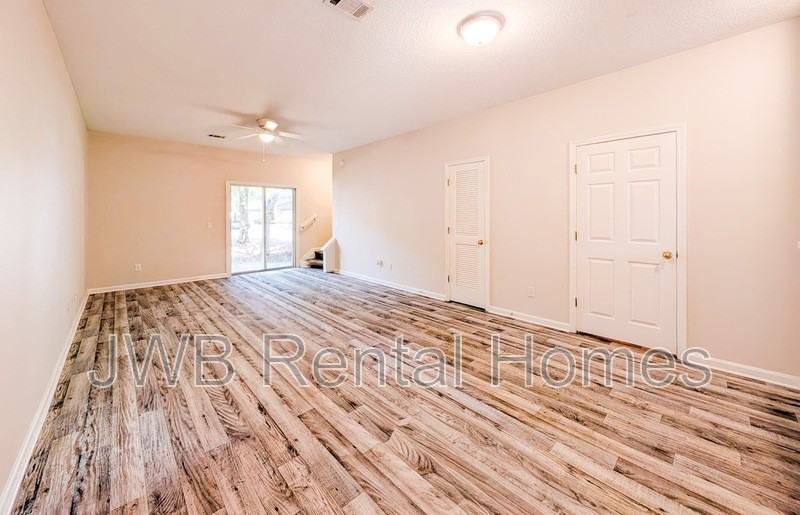 4706 Playpen Dr - Photo 5 of 17