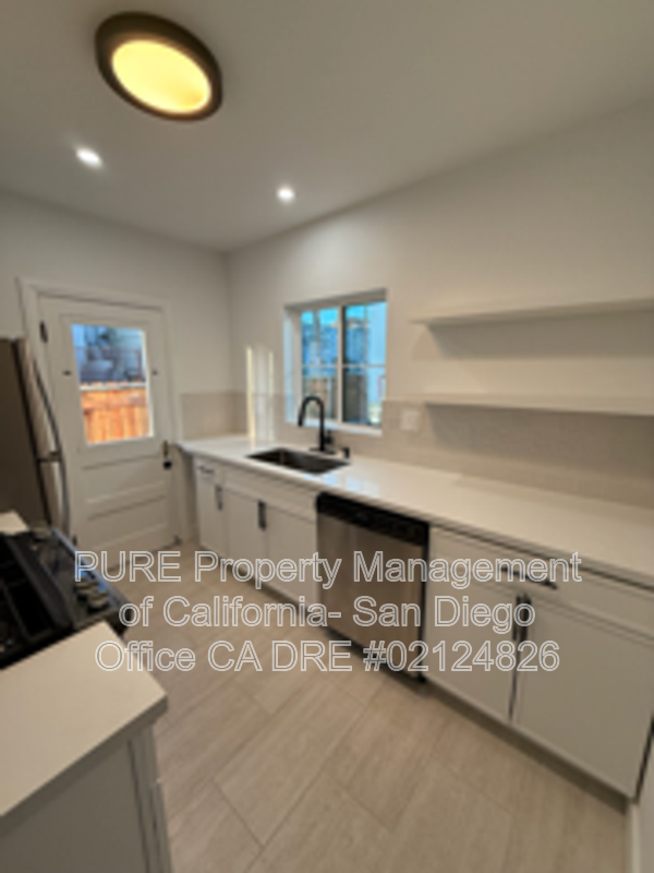 4218 Iowa St #4228 - Photo 4 of 9