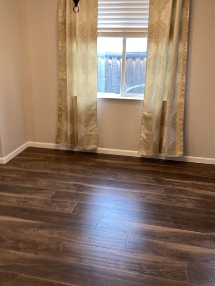 3266 Tinker Creek Way - Photo 3 of 7