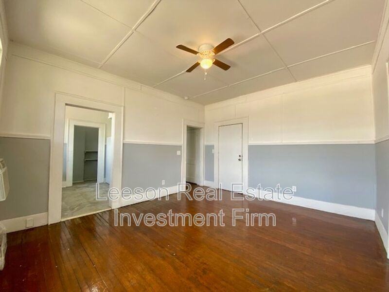 314 1/2 Kings Hwy - Photo 3 of 20