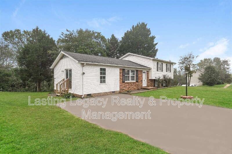 717 Milling Rd - Photo 2 of 21