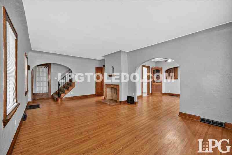 4032 Parrakeet Ave - Photo 7 of 37