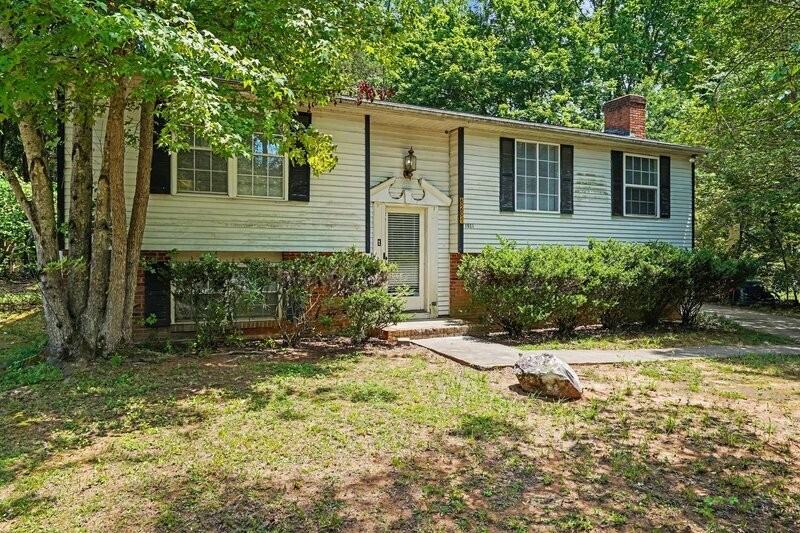 6201 Turtle Neck Ln - Photo 3 of 25