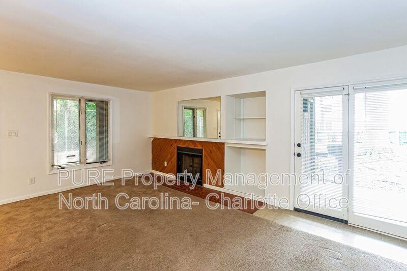 1832 J Julian Ln #D - Photo 4 of 18
