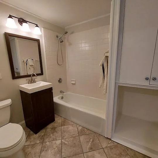 13 S Russell St #3 - Photo 5 of 6