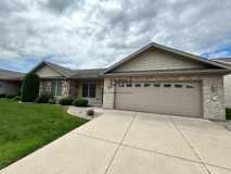 827 Veterans Ln - Photo 1 of 1