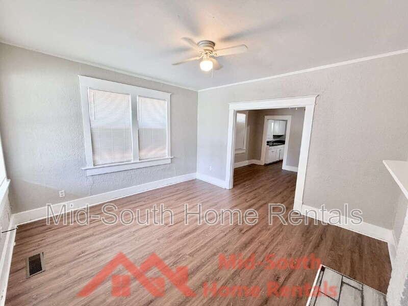 793 Inez St - Photo 6 of 17