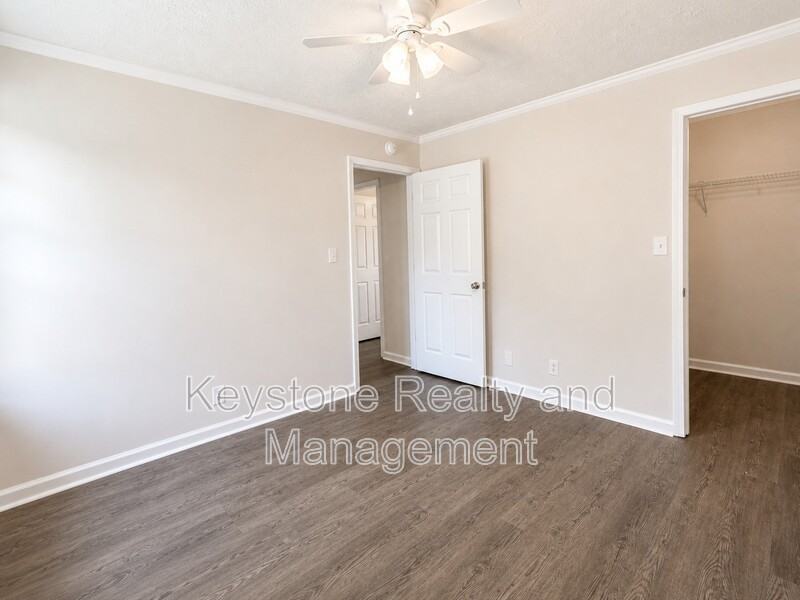 514 Hugh Hunter Rd - Photo 7 of 13