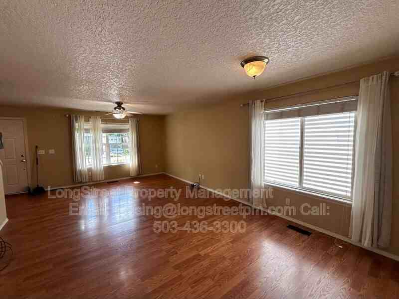 2958 Ne 13th Dr - Photo 6 of 31