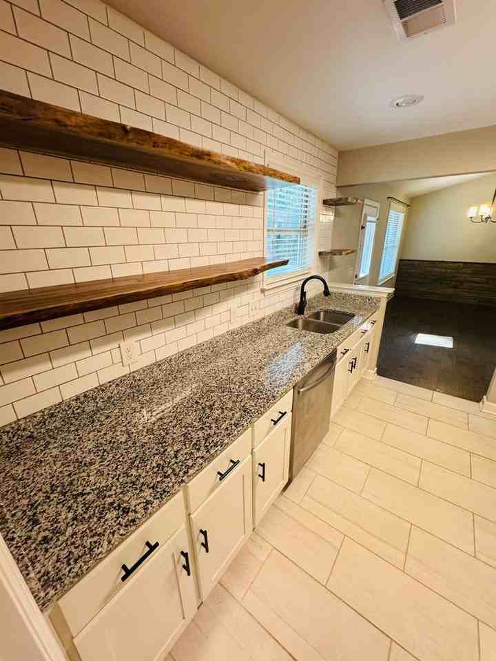 3316 Hunters Point Pike - Photo 7 of 19