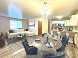 featured image of 407 E 8th Ave