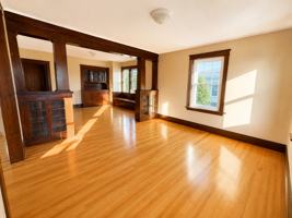 featured image of 17 Euclid Ave #3