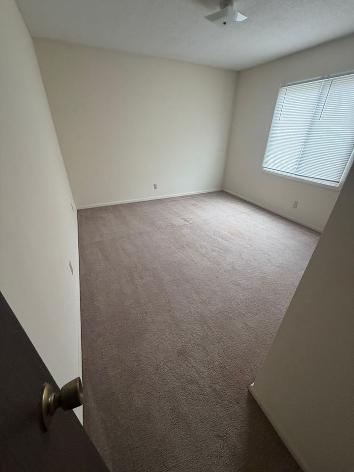2 Bedroom 1 Bath apartment in Ankeny IA - Photo 7 of 8