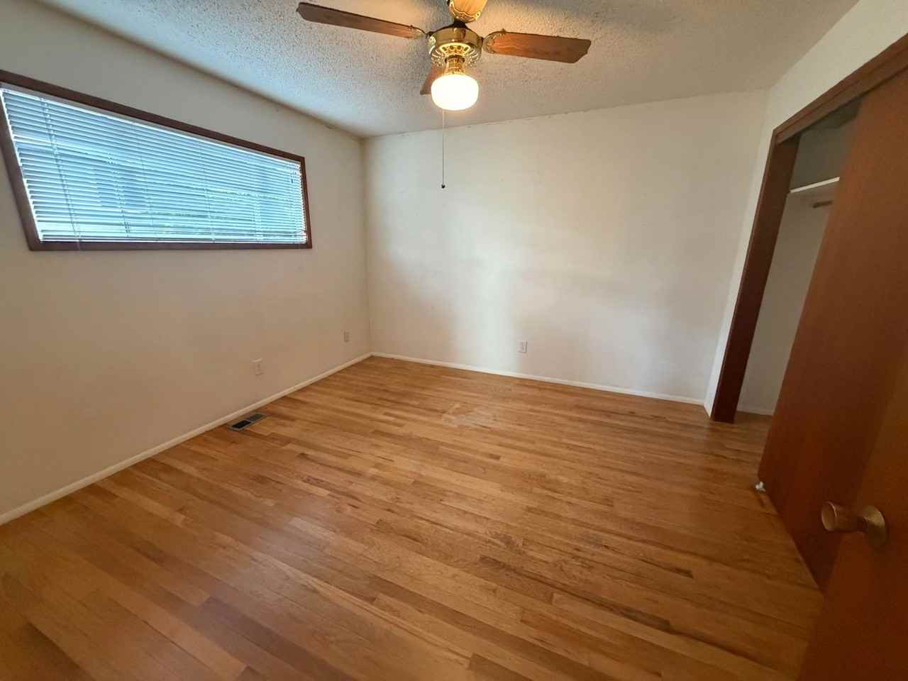 2729 Ash St - Photo 3 of 8