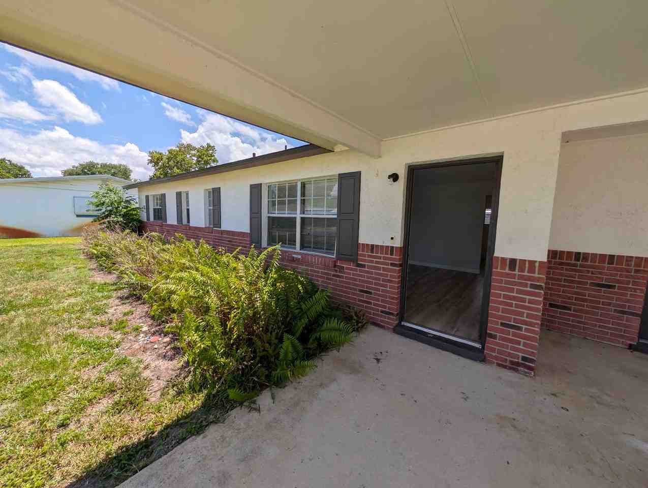 4840 Volusia Ave - Photo 2 of 23