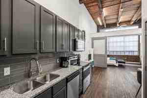 featured image of 1100 N 2nd St