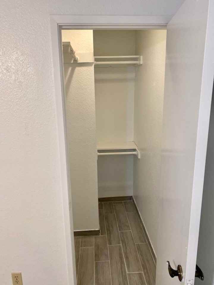 4809 Hahn Ave #24 - Photo 7 of 17