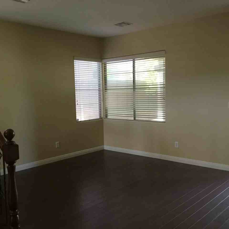 8105 Tazeer St - Photo 7 of 21