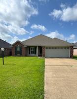 featured image of 2914 Le Oaks Dr