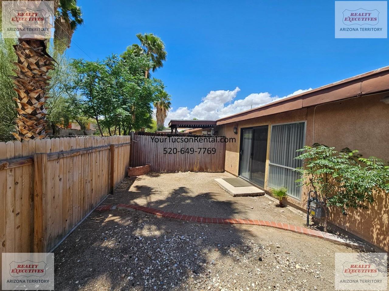 2743 W Sheryl Dr - Photo 3 of 18