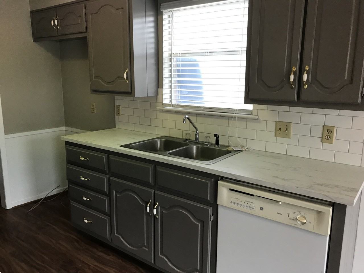 148 Bowie Ln - Photo 5 of 17