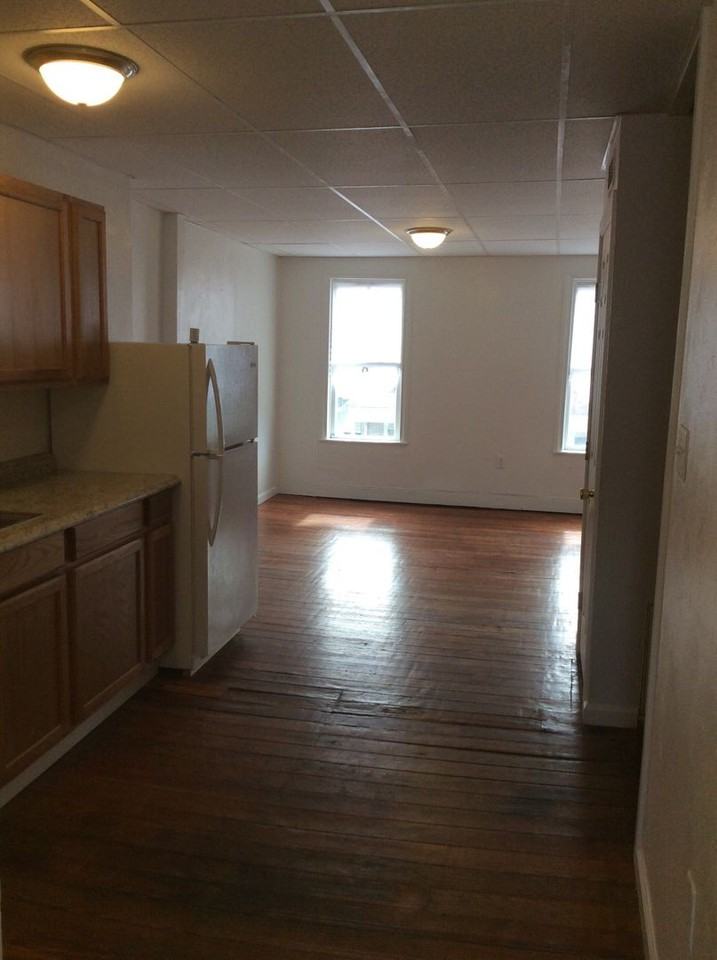 707 E Prospect St #2 - Photo 3 of 12
