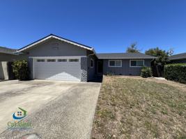 featured image of 1567 Oriole Ave