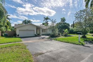 featured image of 21131 Highland Lakes Blvd