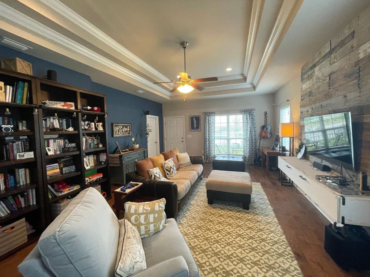 105 Blue Heron Ln - Photo 4 of 21