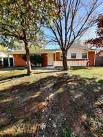 featured image of 816 Denton Dr
