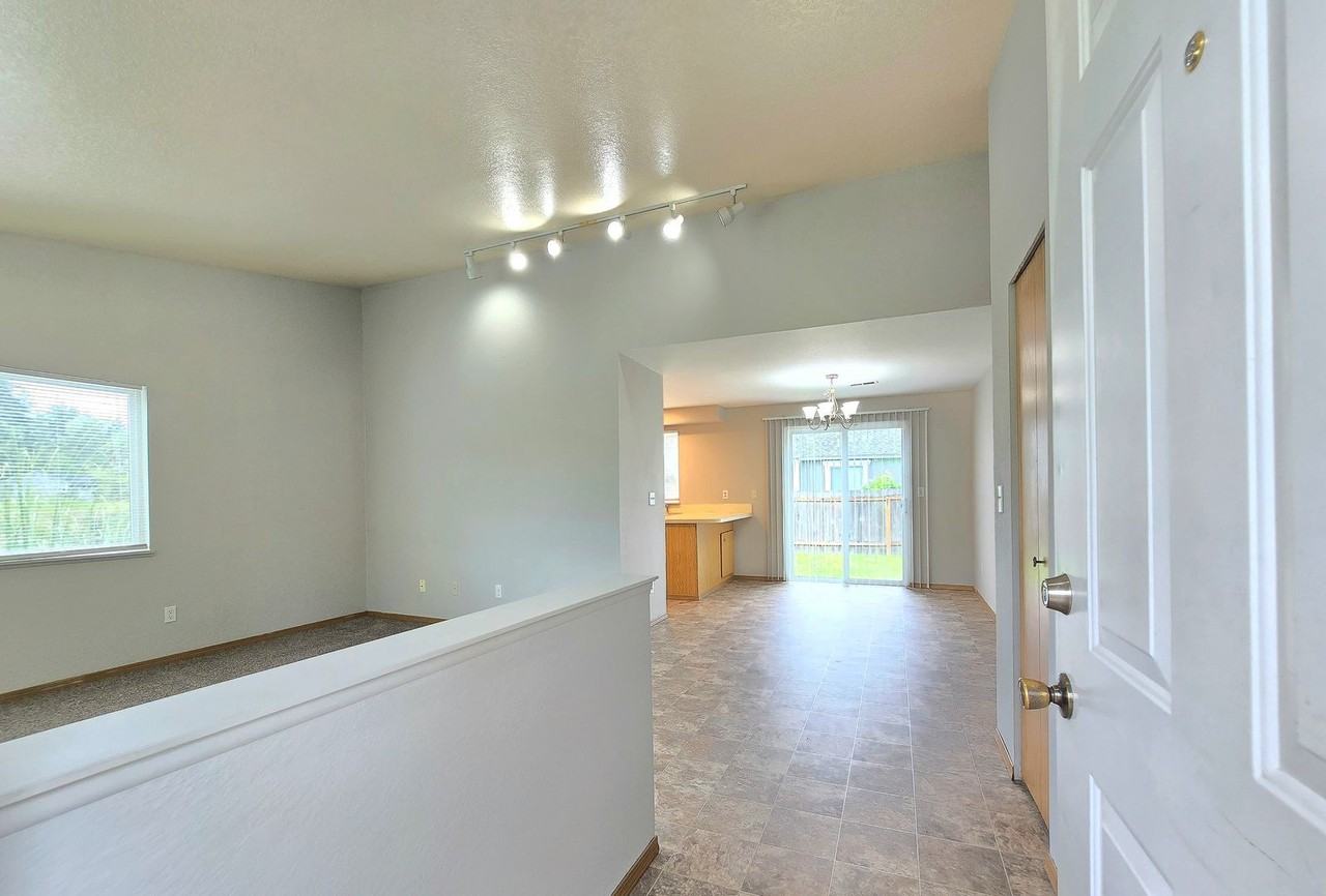 1414 128th Dr Ne - Photo 2 of 20