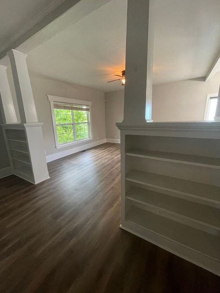 1112 Joseph Ave - Photo 2 of 23
