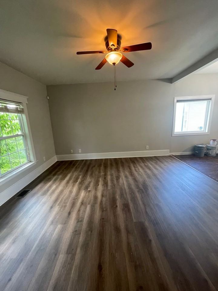 1112 Joseph Ave - Photo 4 of 23