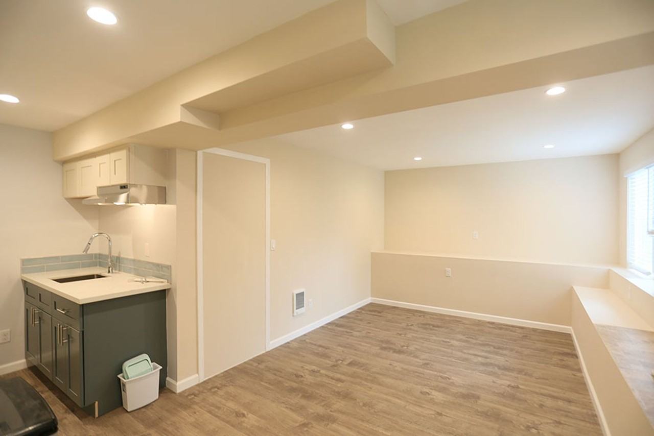 1419 30th Ave - Photo 3 of 13