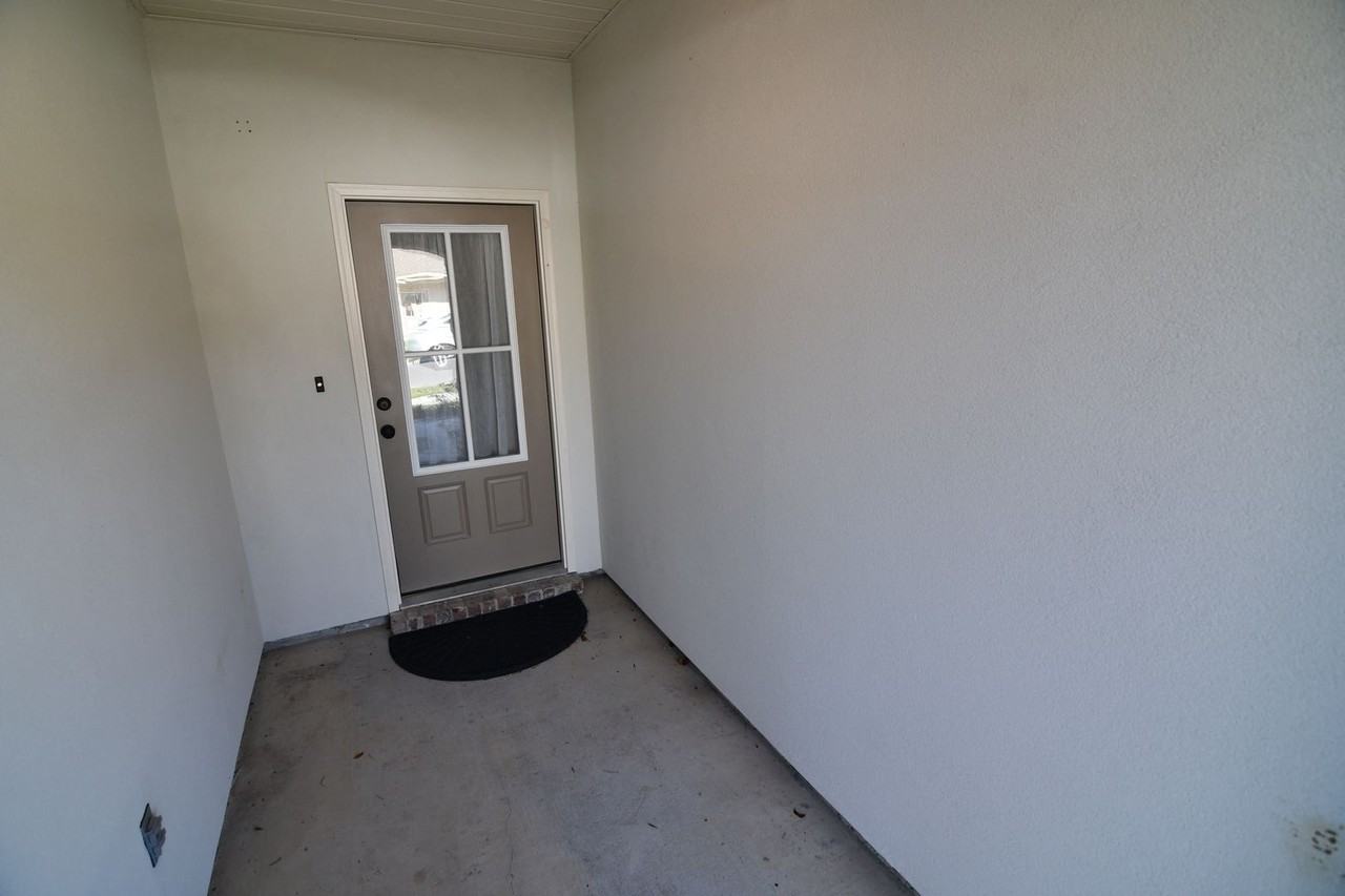 7108 Kenilworth Crossing Ave - Photo 3 of 38