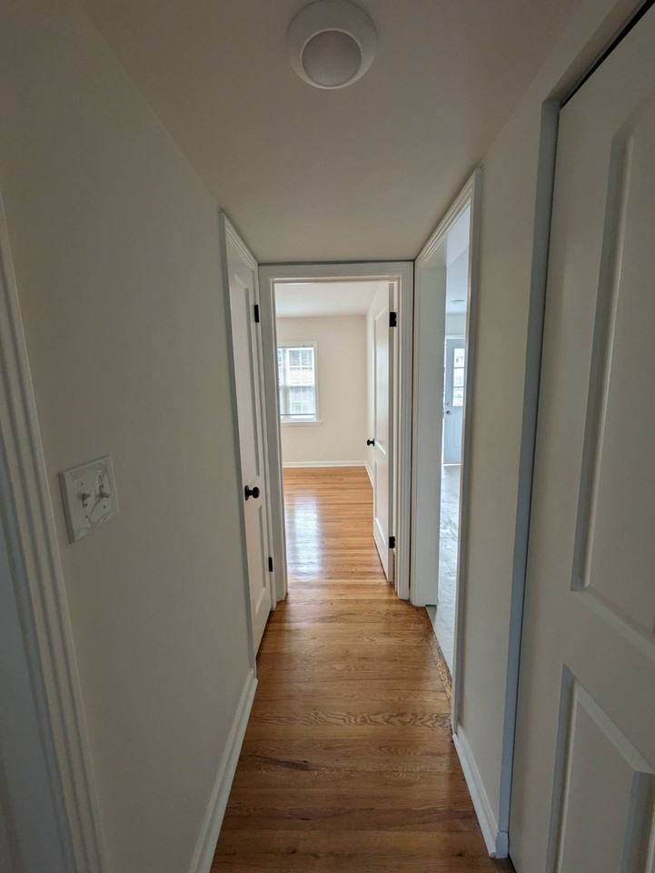 BROOKSIDE - Photo 4 of 9