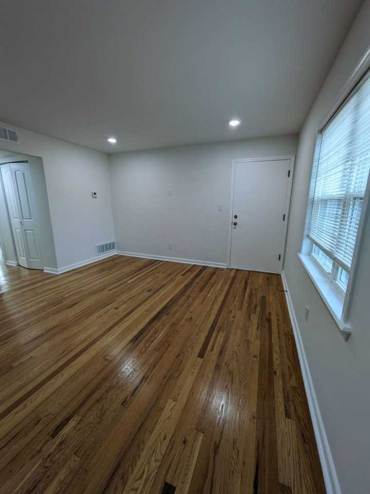 BROOKSIDE - Photo 7 of 9