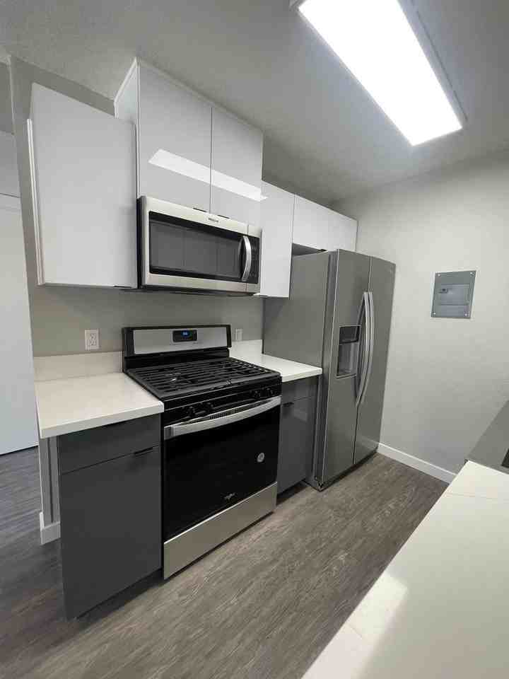 Park Apartments - Photo 2 of 27