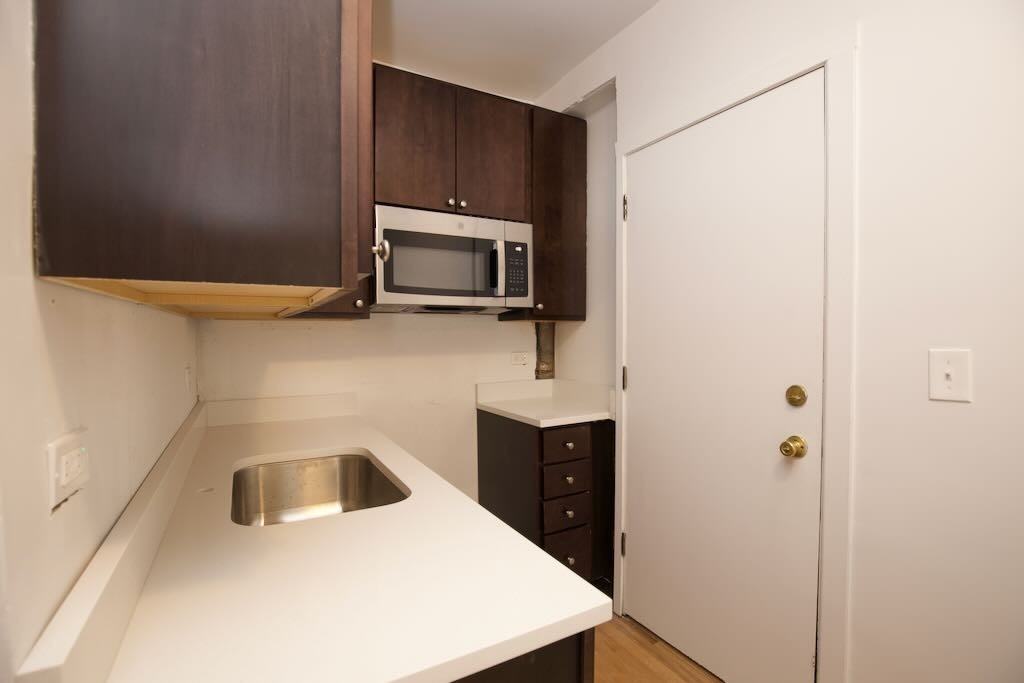 W Schubert Ave #BA9 - Photo 4 of 20