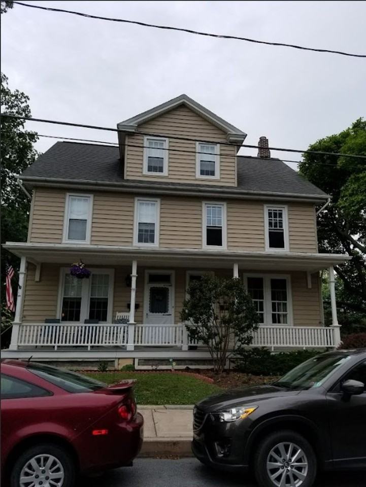 115 S Market St - Photo 2 of 20