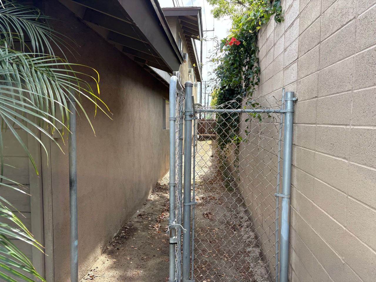 16002 Pasadena Ave - Photo 4 of 4