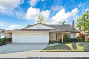 featured image of 32022 Grenville Ct