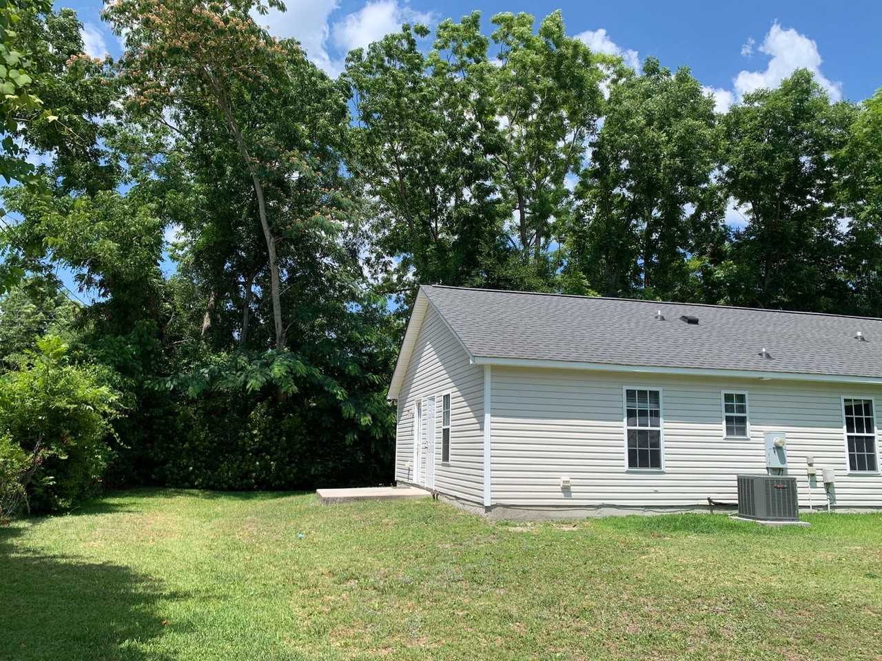 204 White Ave - Photo 4 of 18