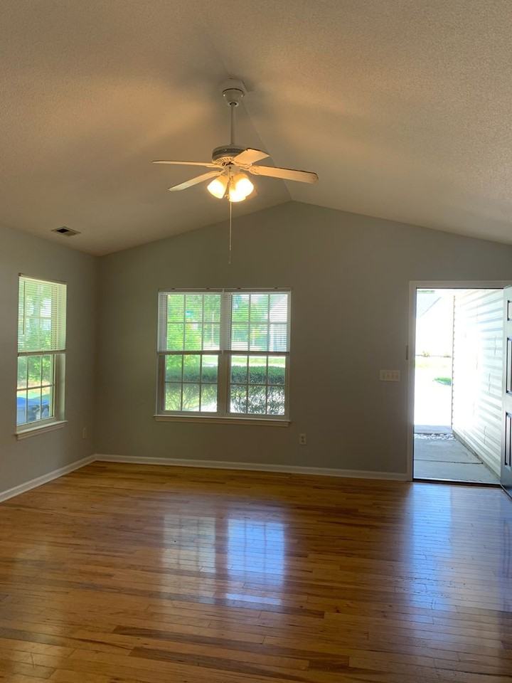 204 White Ave - Photo 5 of 18