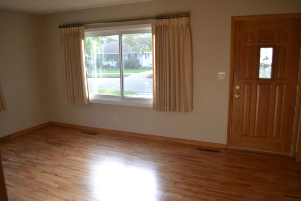 1438 15th Ave Nw - Photo 2 of 24