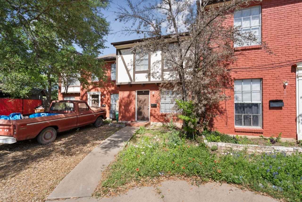 5800 Belmoor Dr #C - Photo 4 of 18